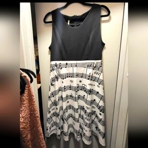 RETRO PINUP GIRL MUSIC NOTE SWING DRESS SIZE L